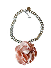 Load image into Gallery viewer, LOLA Flower Choker
