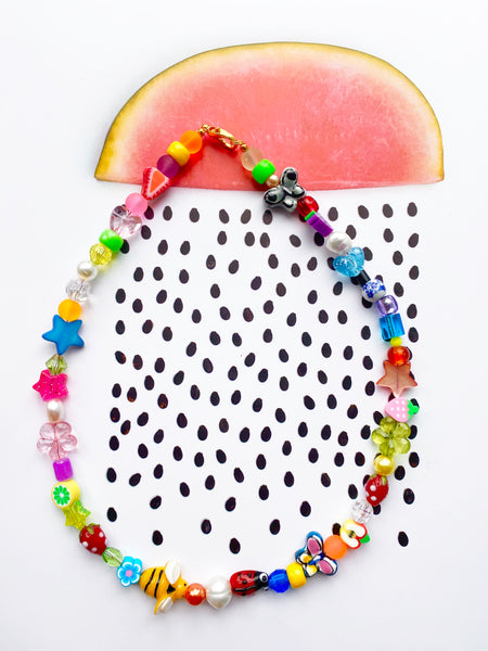 The CHER TOTALLY BUGGIN' Necklace - Blackcurrant Pop