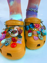 Load image into Gallery viewer, The MILEY Shoe Charms - Blackcurrant Pop
