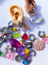 Load image into Gallery viewer, HAPPY PILL EARRING
