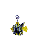 Load image into Gallery viewer, Glass Fish Charm 0.5
