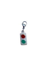 Load image into Gallery viewer, VINTAGE TRAFFIC LIGHTS CHARM 1930-60&#39;s
