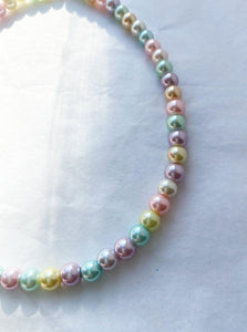 The ASHLEY Pastel Pearl Necklace - Blackcurrant Pop